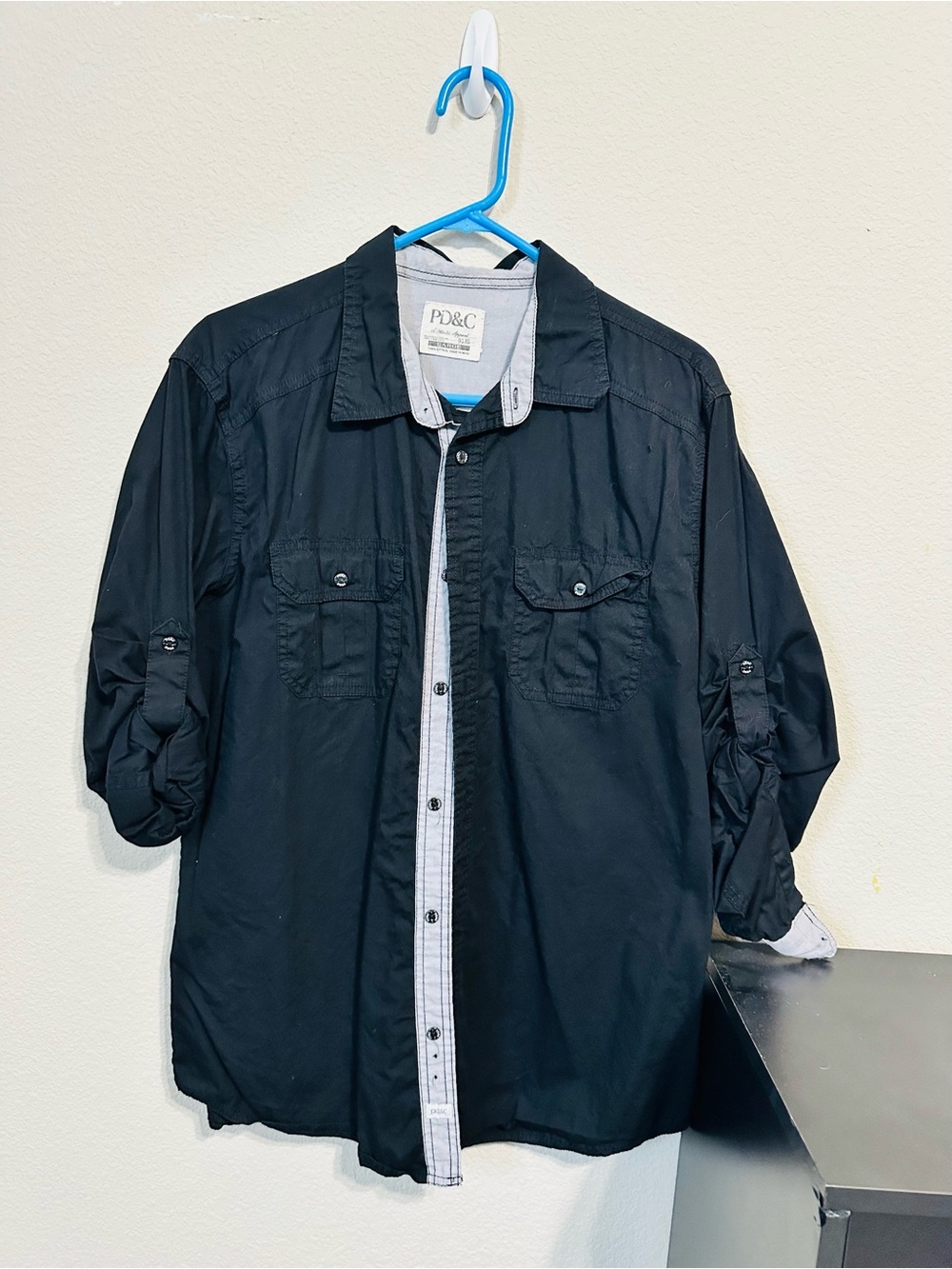 PD&C Men’s Black Button-Up Utility Shirt Large 100% Cotton Roll Tab Sleeves